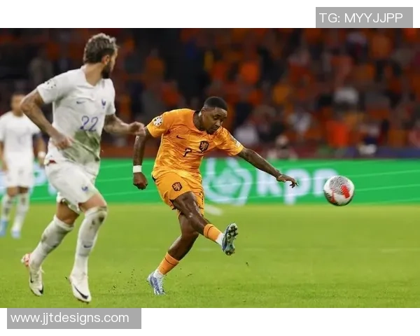 荷兰队遭遇法国队重创末轮生死战全力争取出线机会